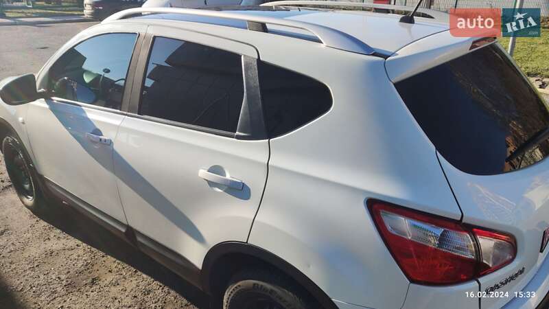 Внедорожник / Кроссовер Nissan Qashqai 2013 в Луцке