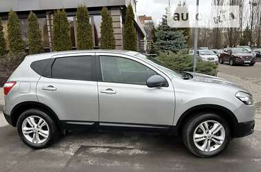 Внедорожник / Кроссовер Nissan Qashqai 2011 в Луцке