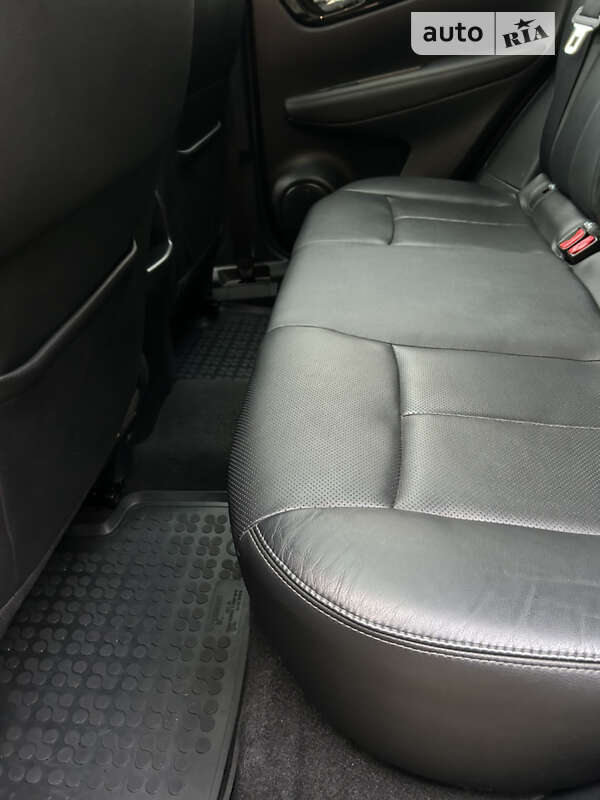 Внедорожник / Кроссовер Nissan Qashqai 2016 в Ивано-Франковске