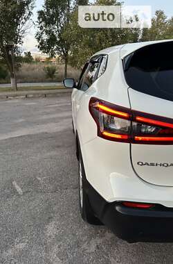Внедорожник / Кроссовер Nissan Qashqai 2020 в Днепре