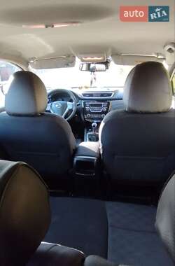 Позашляховик / Кросовер Nissan Qashqai 2015 в Рівному