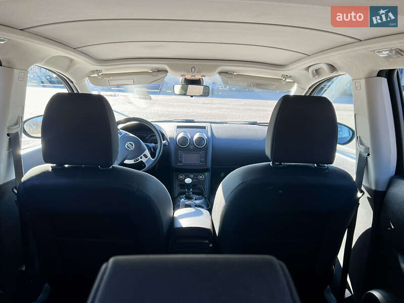 Внедорожник / Кроссовер Nissan Qashqai 2010 в Днепре