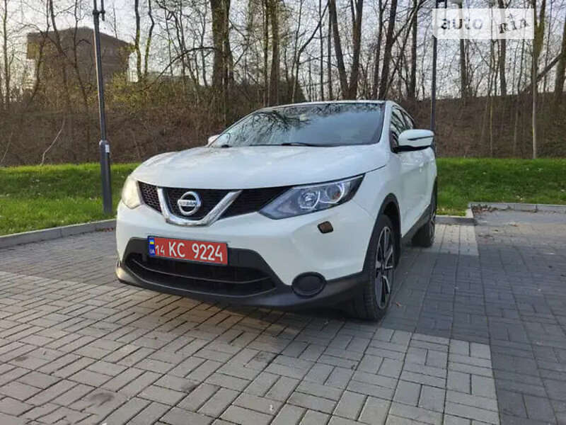 Позашляховик / Кросовер Nissan Qashqai 2014 в Ужгороді