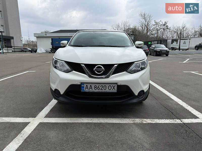 Nissan Qashqai 2015