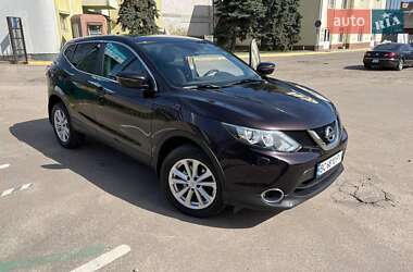 Внедорожник / Кроссовер Nissan Qashqai 2015 в Львове