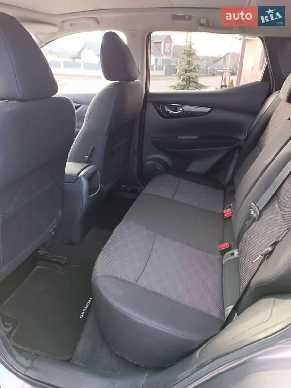 Позашляховик / Кросовер Nissan Qashqai 2014 в Сарнах
