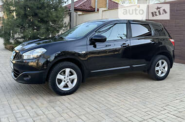 Позашляховик / Кросовер Nissan Qashqai 2010 в Одесі