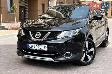 Внедорожник / Кроссовер Nissan Qashqai 2014 в Житомире