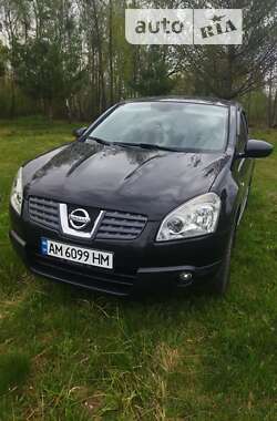 Внедорожник / Кроссовер Nissan Qashqai 2008 в Олевске