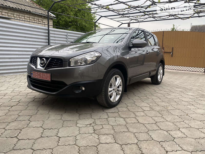 Позашляховик / Кросовер Nissan Qashqai 2012 в Покровському