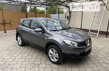 Позашляховик / Кросовер Nissan Qashqai 2012 в Покровському