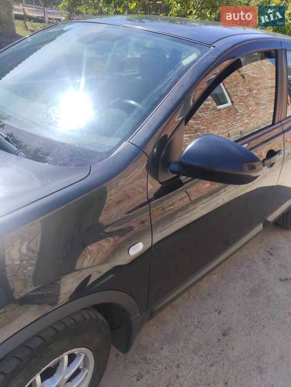 Внедорожник / Кроссовер Nissan Qashqai 2009 в Тальном