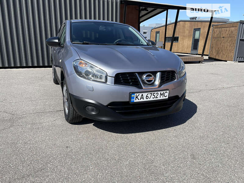 Позашляховик / Кросовер Nissan Qashqai 2013 в Черкасах