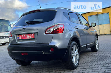 Позашляховик / Кросовер Nissan Qashqai 2010 в Луцьку