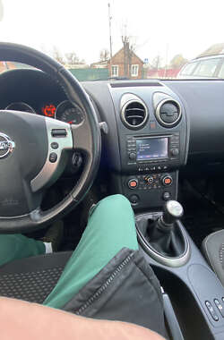 Внедорожник / Кроссовер Nissan Qashqai 2009 в Сумах