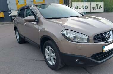 Позашляховик / Кросовер Nissan Qashqai 2012 в Чернігові