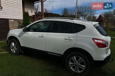 Внедорожник / Кроссовер Nissan Qashqai 2010 в 