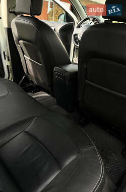Внедорожник / Кроссовер Nissan Qashqai 2010 в 