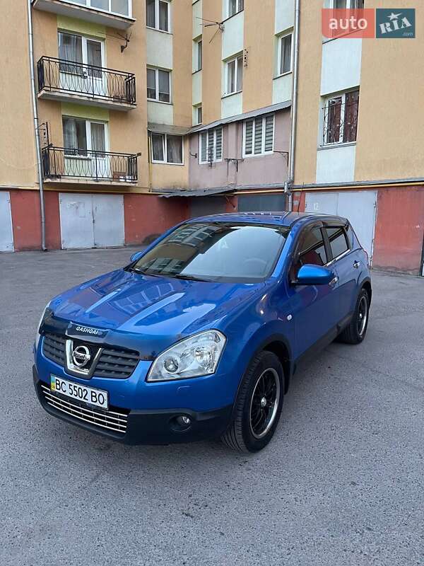 Позашляховик / Кросовер Nissan Qashqai 2008 в Львові