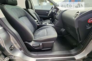 Внедорожник / Кроссовер Nissan Qashqai 2010 в Ивано-Франковске