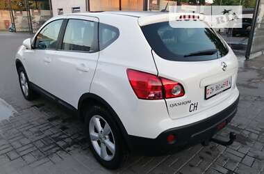 Позашляховик / Кросовер Nissan Qashqai 2009 в Рівному