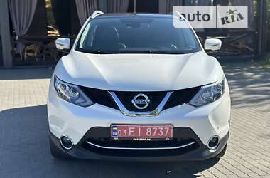 Внедорожник / Кроссовер Nissan Qashqai 2014 в Ровно