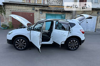 Внедорожник / Кроссовер Nissan Qashqai 2012 в Киеве