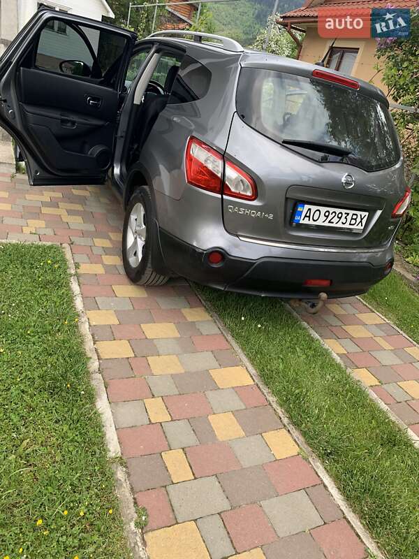 Внедорожник / Кроссовер Nissan Qashqai 2011 в Межгорье