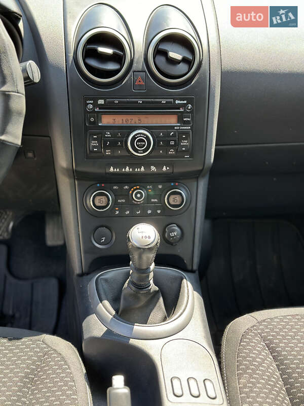Позашляховик / Кросовер Nissan Qashqai 2008 в Бродах