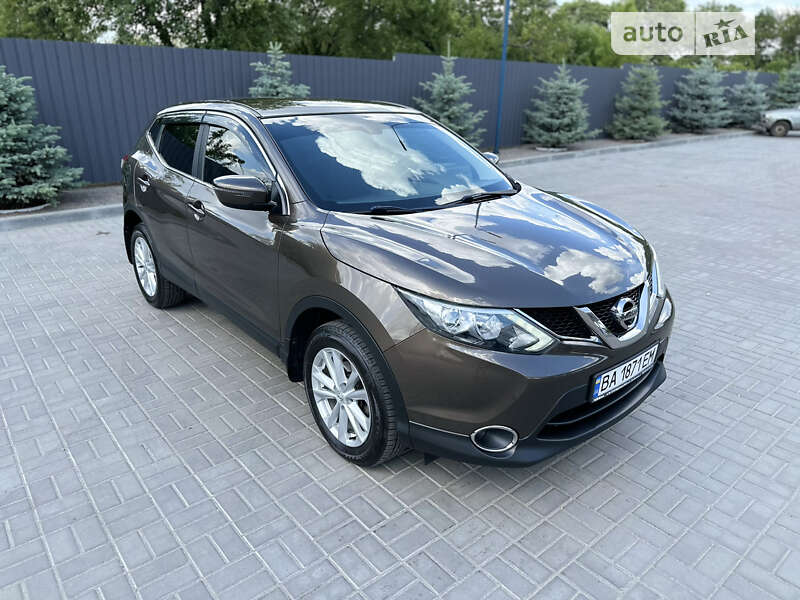 Внедорожник / Кроссовер Nissan Qashqai 2017 в Кропивницком