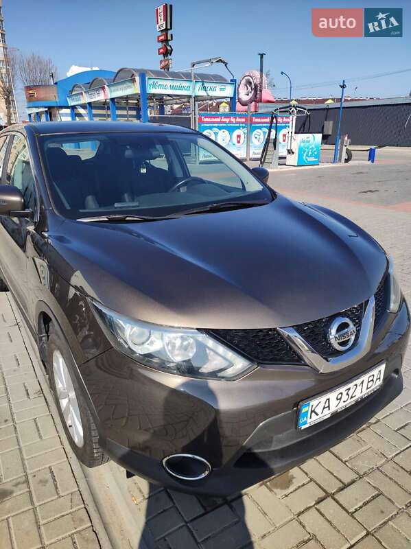 Внедорожник / Кроссовер Nissan Qashqai 2017 в Софиевской Борщаговке