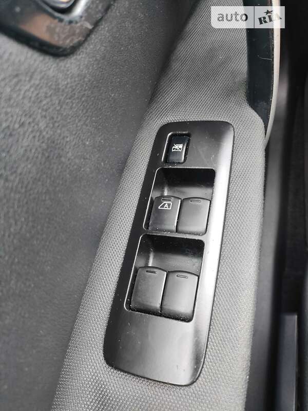 Внедорожник / Кроссовер Nissan Qashqai 2008 в Новой Ушице фото 17 Внедорожник / Кроссовер Nissan Qashqai 2008 в Новой Ушице