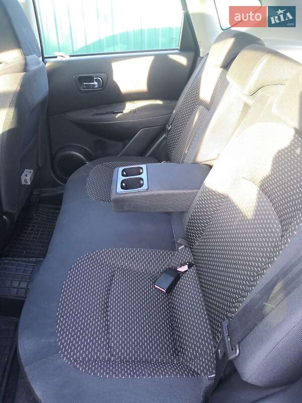 Позашляховик / Кросовер Nissan Qashqai 2008 в Полтаві