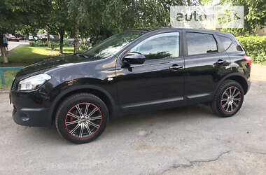 Позашляховик / Кросовер Nissan Qashqai 2010 в Дніпрі