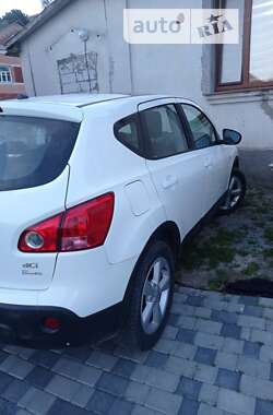 Внедорожник / Кроссовер Nissan Qashqai 2009 в Корце