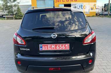 Внедорожник / Кроссовер Nissan Qashqai 2011 в Луцке