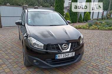 Позашляховик / Кросовер Nissan Qashqai 2010 в Івано-Франківську