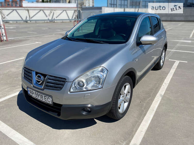 Позашляховик / Кросовер Nissan Qashqai 2008 в Києві