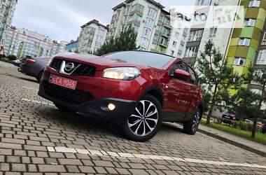 Внедорожник / Кроссовер Nissan Qashqai 2013 в Ивано-Франковске