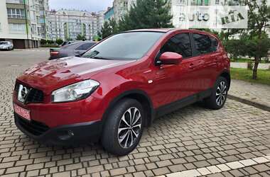 Внедорожник / Кроссовер Nissan Qashqai 2013 в Ивано-Франковске