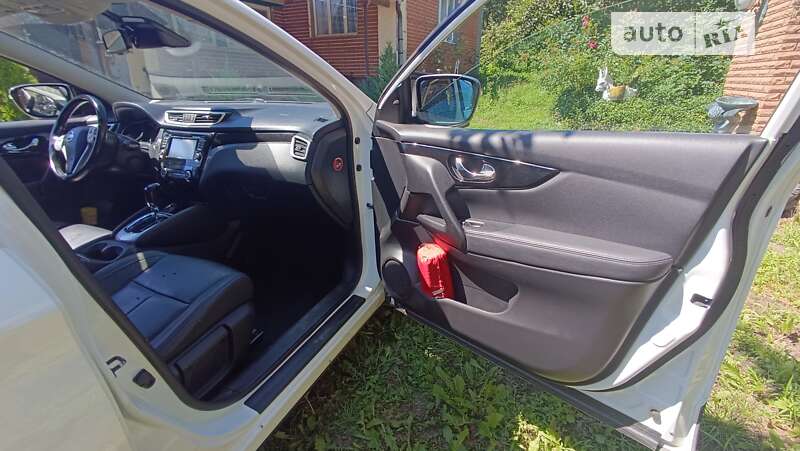 Внедорожник / Кроссовер Nissan Qashqai 2014 в Казатине