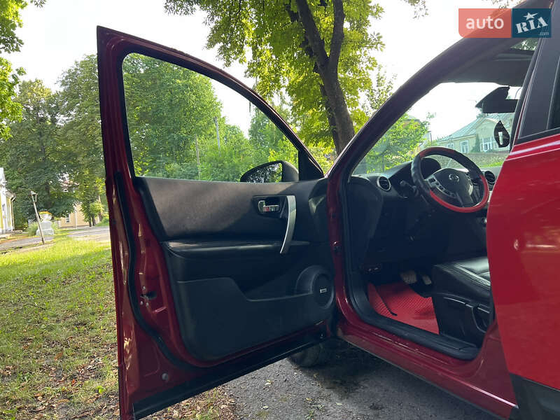 Позашляховик / Кросовер Nissan Qashqai 2013 в Кременці