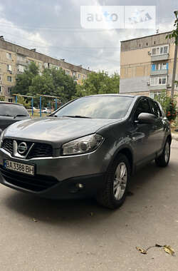 Внедорожник / Кроссовер Nissan Qashqai 2012 в Кропивницком