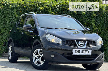 Внедорожник / Кроссовер Nissan Qashqai 2011 в Стрые