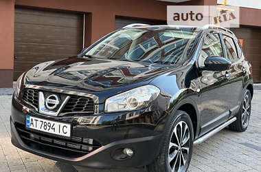 Внедорожник / Кроссовер Nissan Qashqai 2010 в Ивано-Франковске