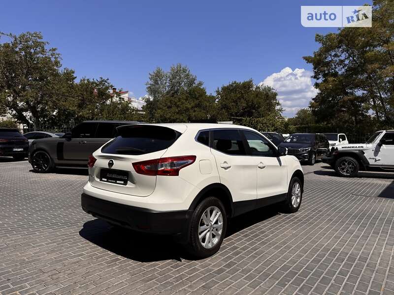 Внедорожник / Кроссовер Nissan Qashqai 2015 в Одессе