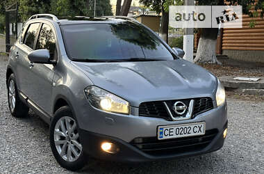 Внедорожник / Кроссовер Nissan Qashqai 2011 в Черновцах