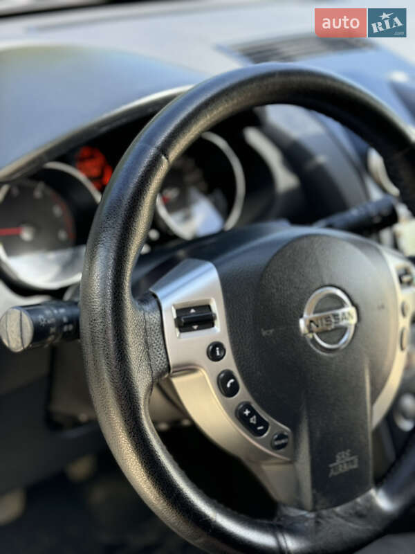 Внедорожник / Кроссовер Nissan Qashqai 2008 в Владимире