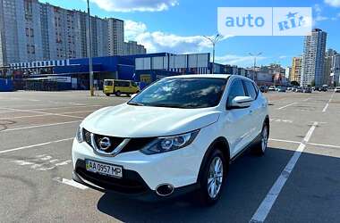 Внедорожник / Кроссовер Nissan Qashqai 2017 в Киеве