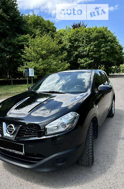 Позашляховик / Кросовер Nissan Qashqai 2013 в Львові